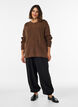 Strickbluse mit Rippstruktur und Knopfdetails, Braun, Model image number 1