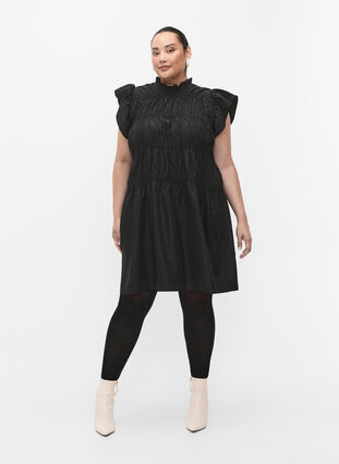 Kleid mit Rüschen und elastischen Schnittlinien, Black, Model image number 4