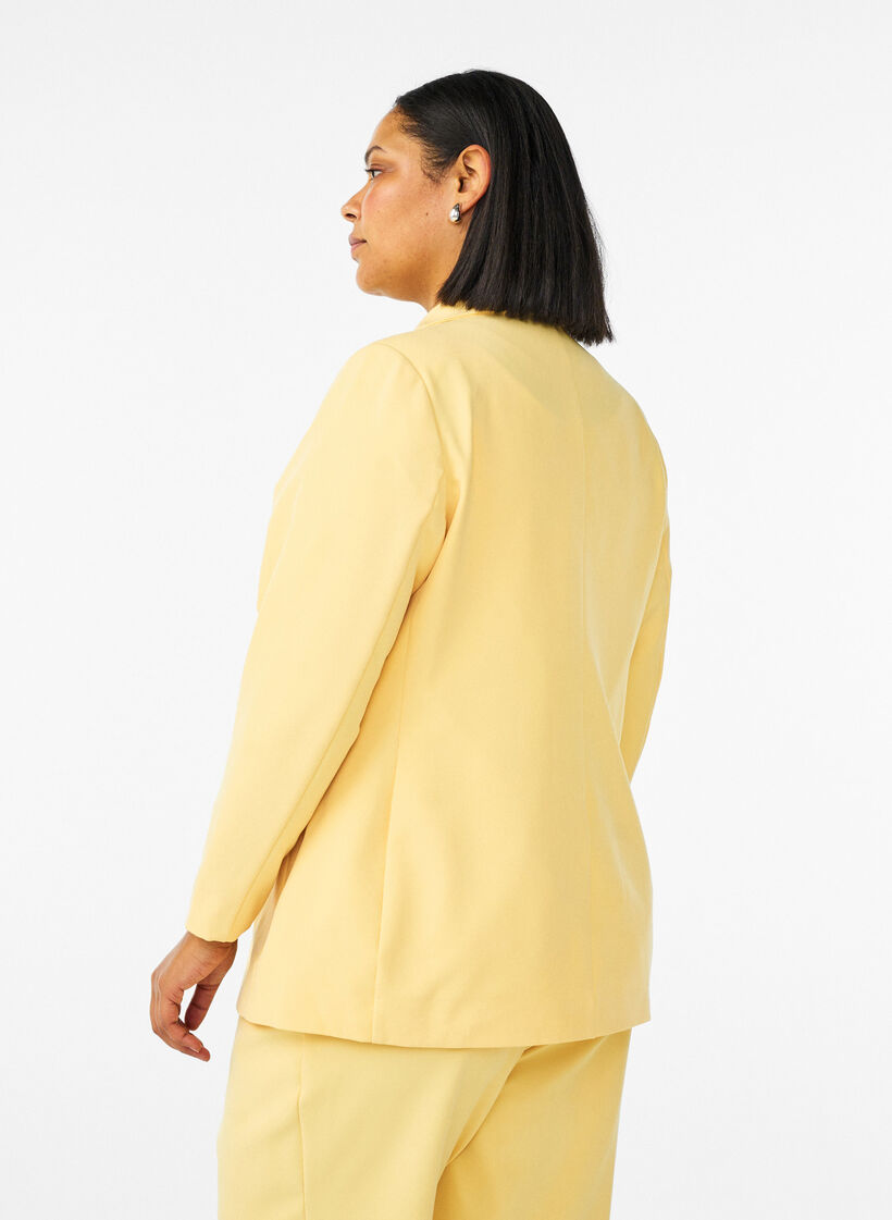 Klassischer Blazer mit Knopfverschluss, Gelb, Model image number 2