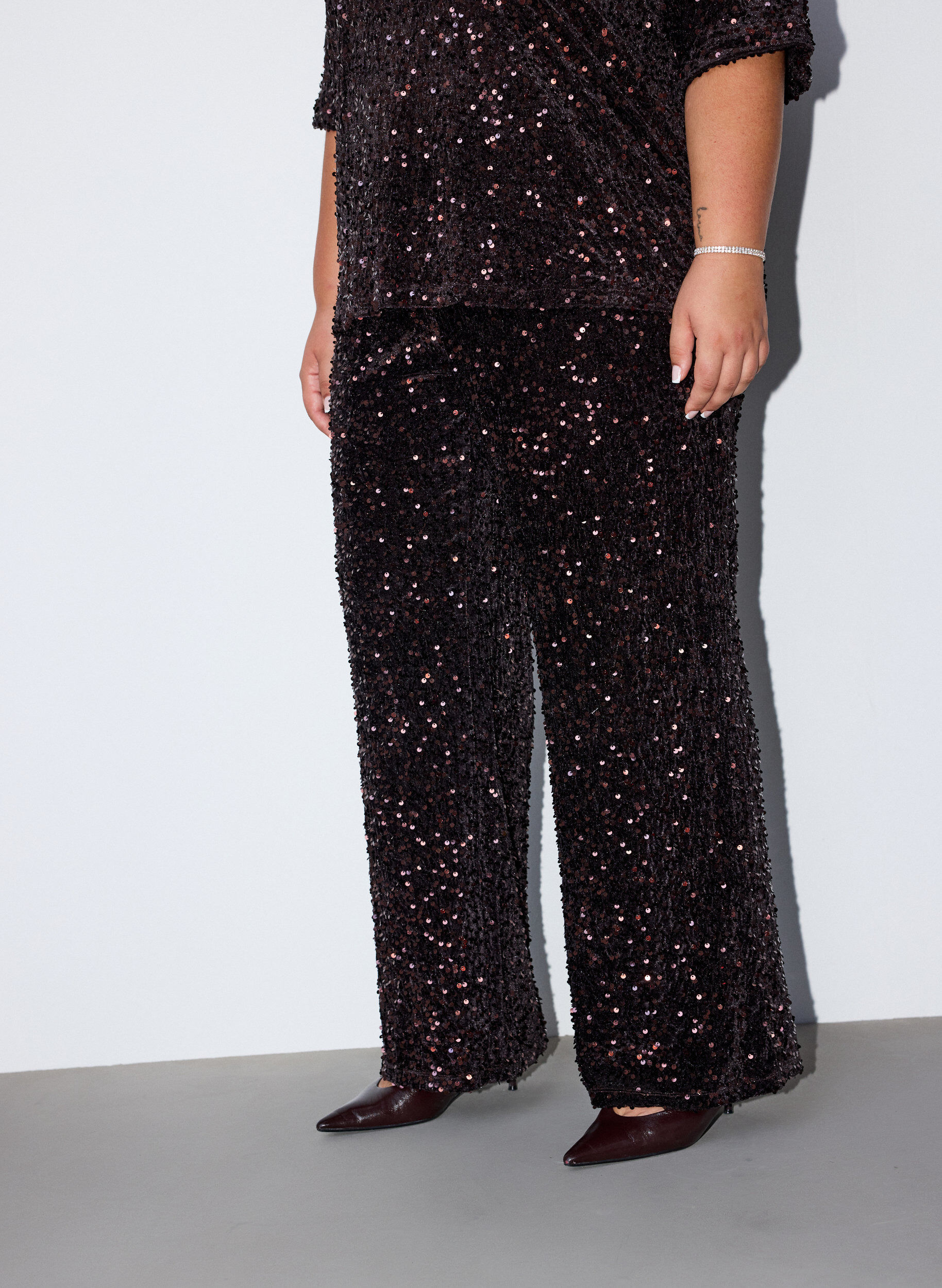 ZizziHose mit weitem Bein und Pailletten, Braun, Model image number 2