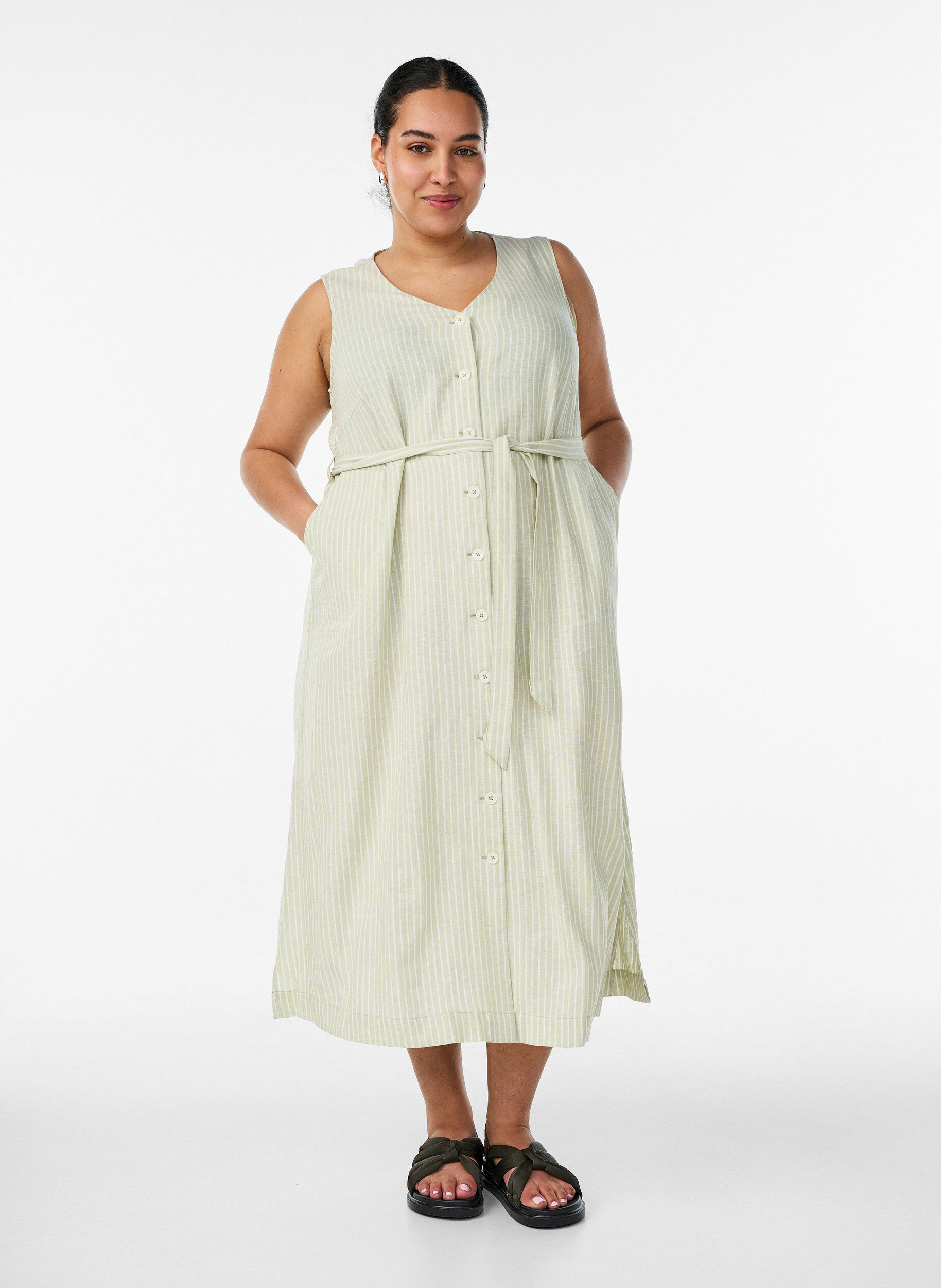 Zizzi&Auml;rmelloses gestreiftes Midikleid aus Leinen und Viskose, Gr&uuml;n, Model image number 0