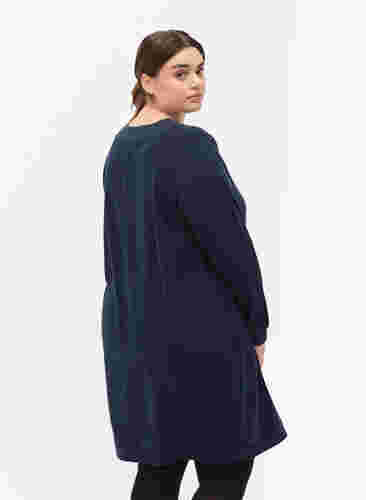 Pulloverkleid mit V-Ausschnitt, Navy Blazer, Model image number 1