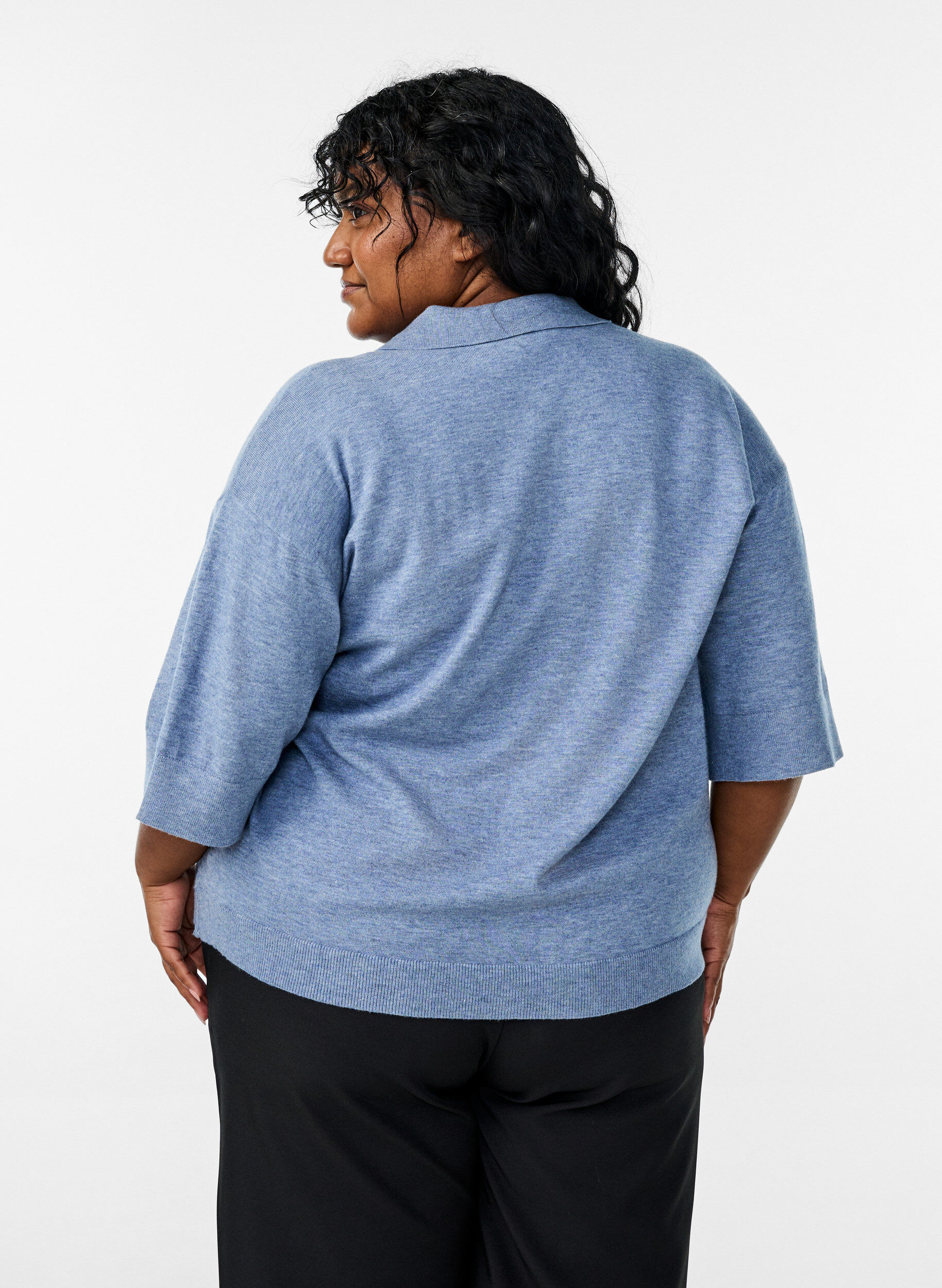 ZizziStrickbluse mit Kragen und kurzen &Auml;rmeln, Blau, Model image number 2