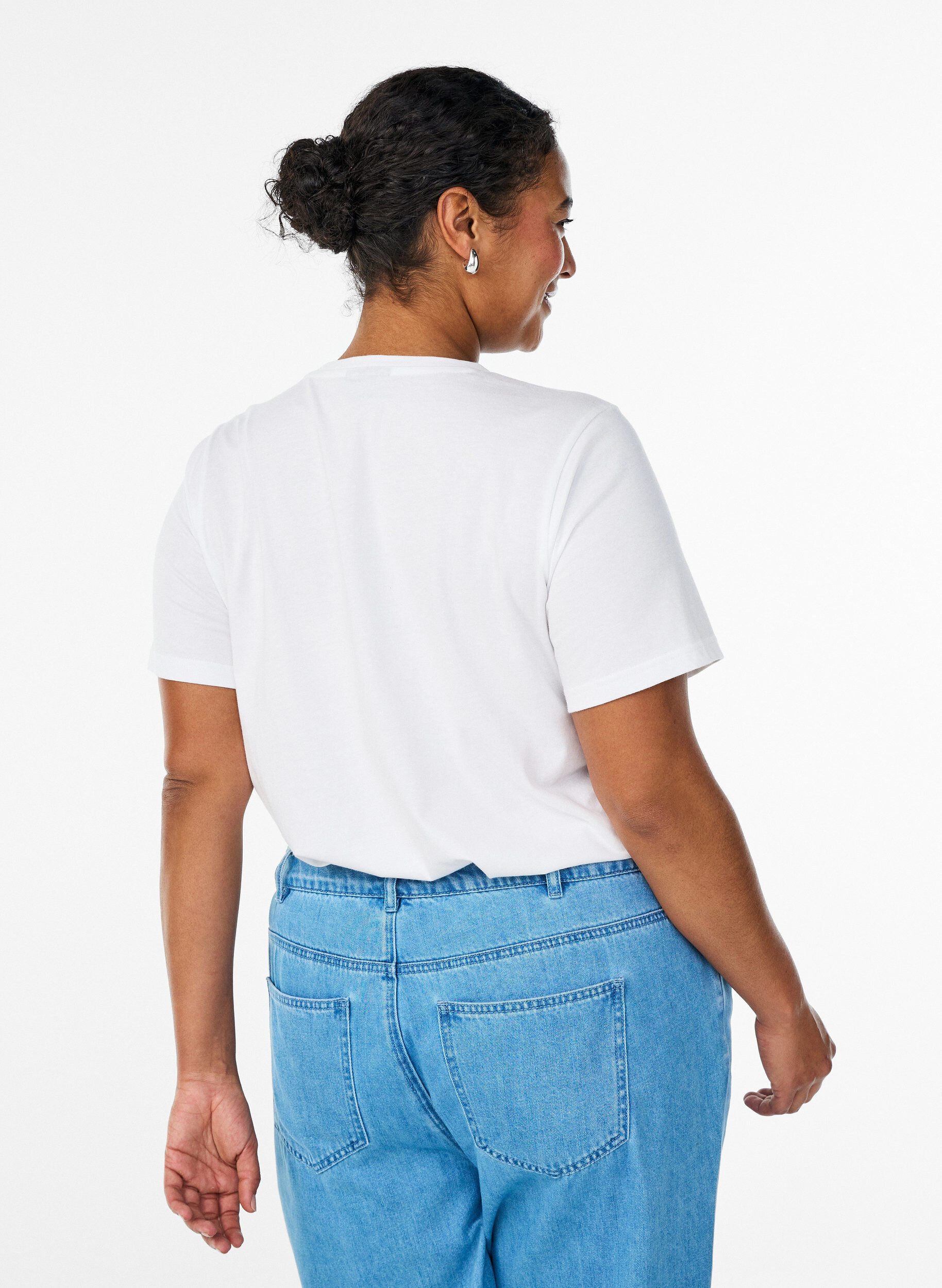 ZizziT-shirt aus Baumwolle mit aufgesticktem Text, Wei&szlig;, Model image number 2