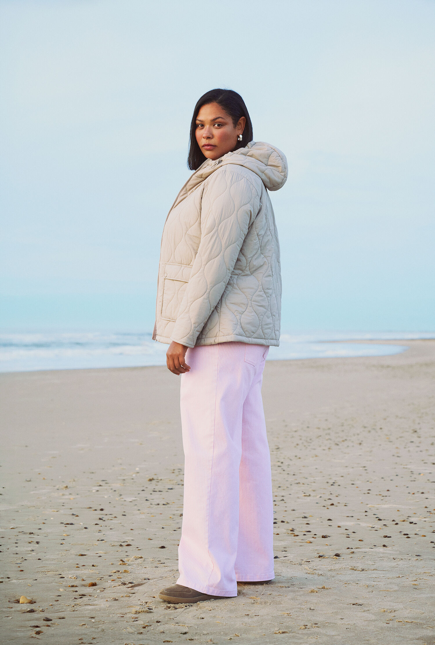 ZizziGesteppte Jacke in Rosat&ouml;nen, , Model