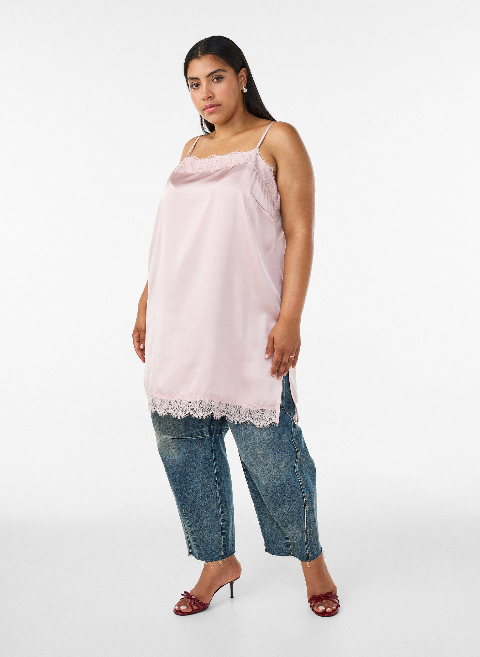 ZizziLanges Top aus Satin mit Spitzen, Rot, Model image number 3