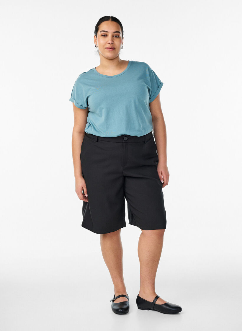 Kurz&auml;rmeliges T-Shirt aus einer Baumwollmischung, Blau, Model image number 1