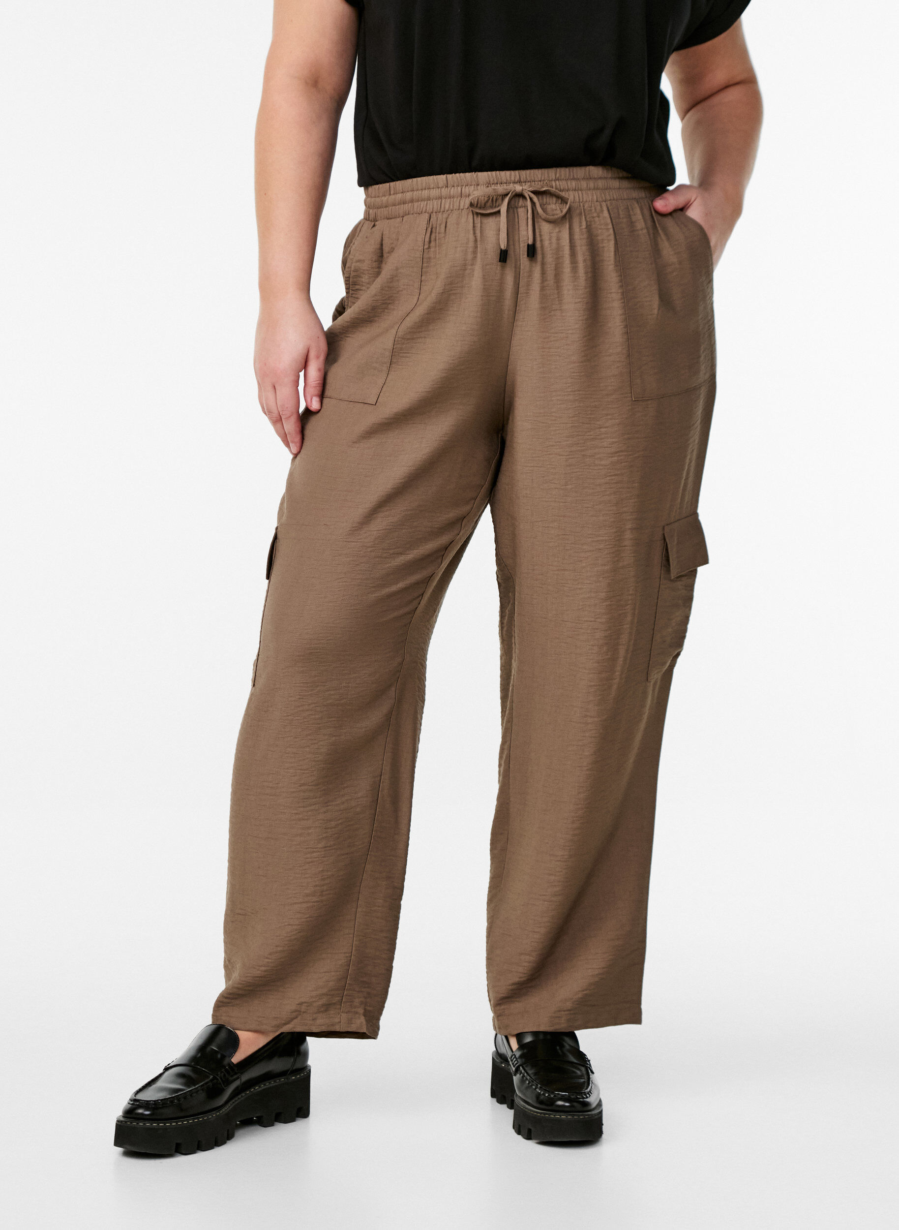 ZizziCargohose mit hoher Taille, Beige, Model image number 2