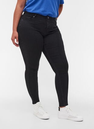 Super Slim Amy Jeans mit Piping, Black, Model image number 2