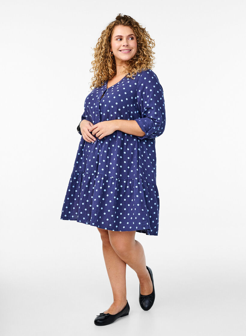 Kurzes Kleid aus Baumwoll-Musselin mit Punkten, Blau, Model image number 1