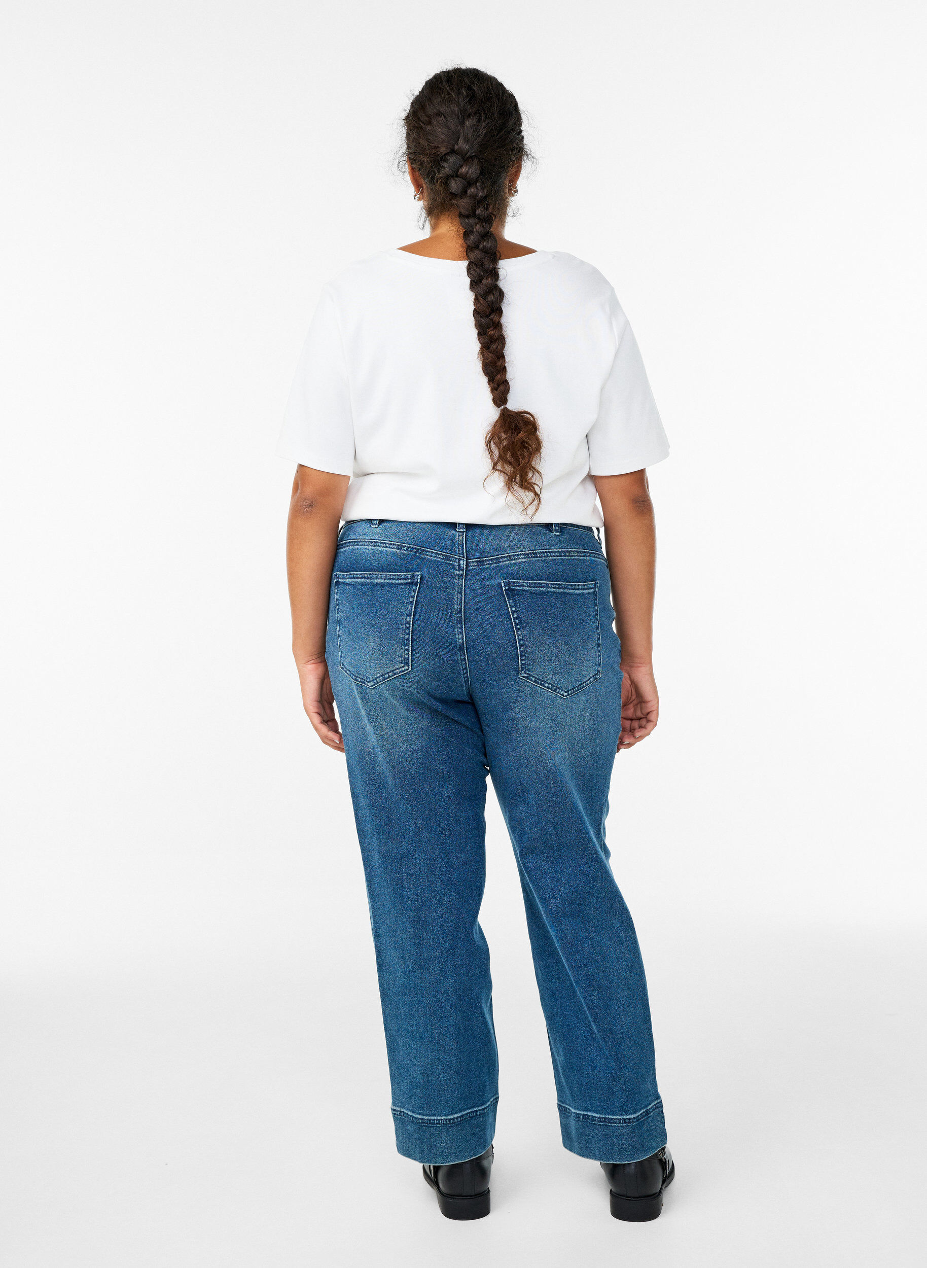 ZizziNadelstreifen-Kiana-Jeans mit markanten N&auml;hten, Blau, Model image number 1
