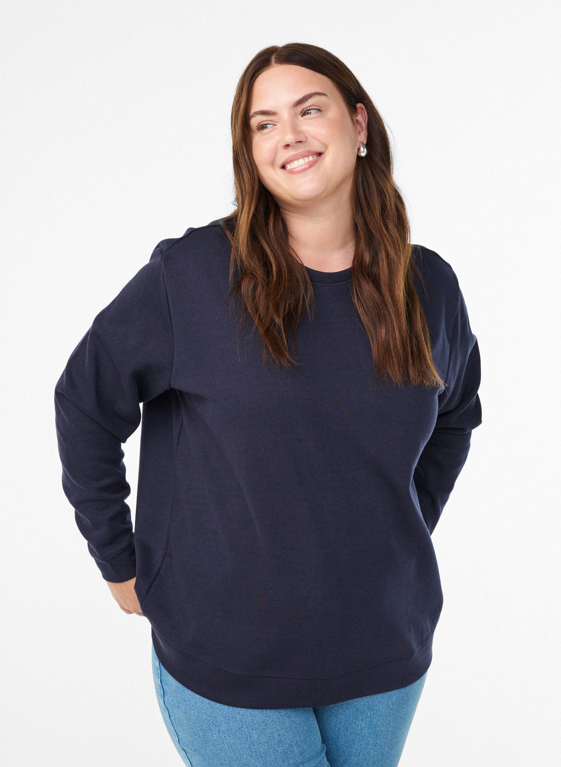 Sweatshirt mit Rundhalsausschnitt, Blau, Model