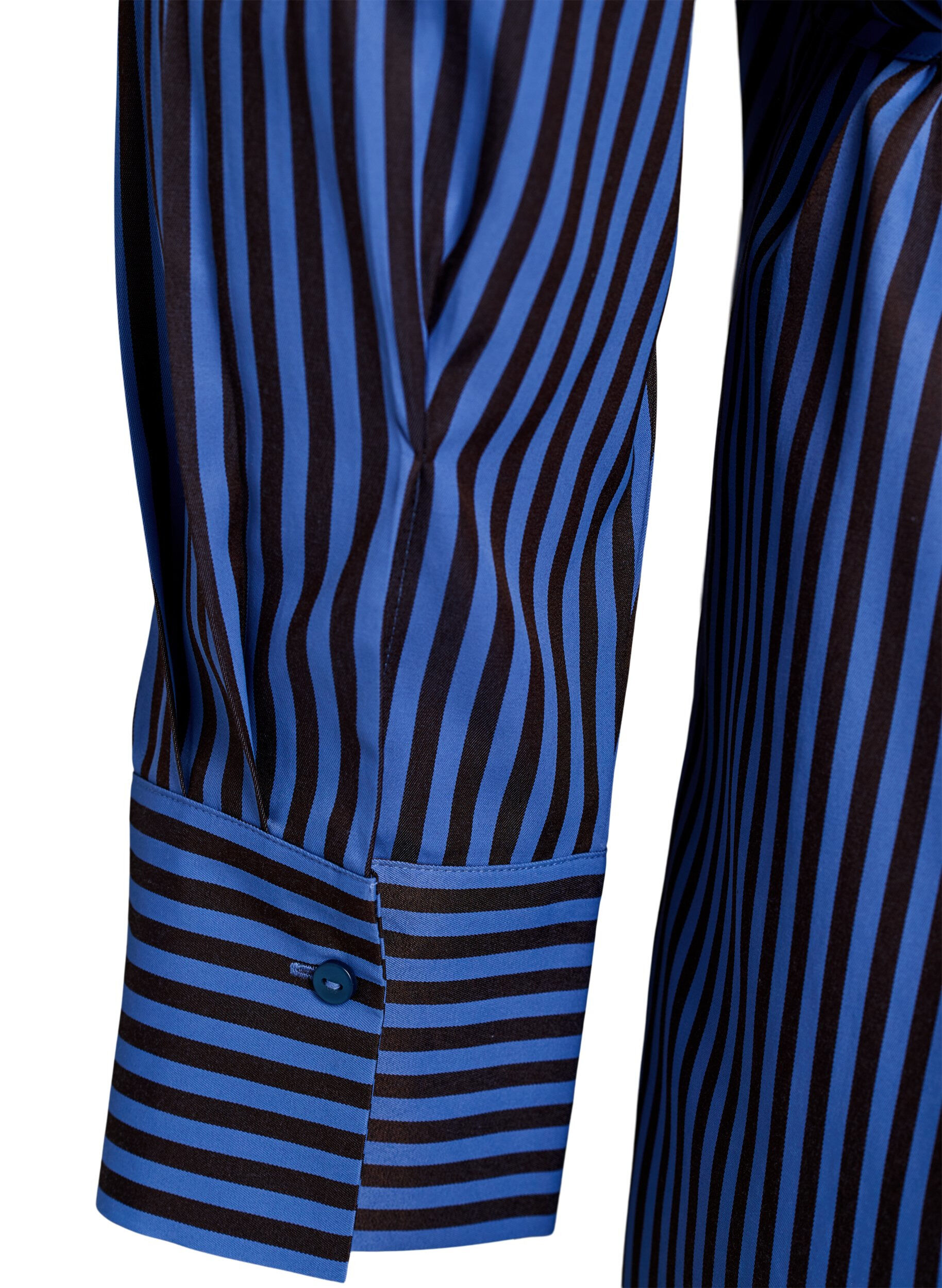 ZizziGestreifte Bluse mit Wickeloptik und Bindeg&uuml;rtel, Blau, Packshot image number 4