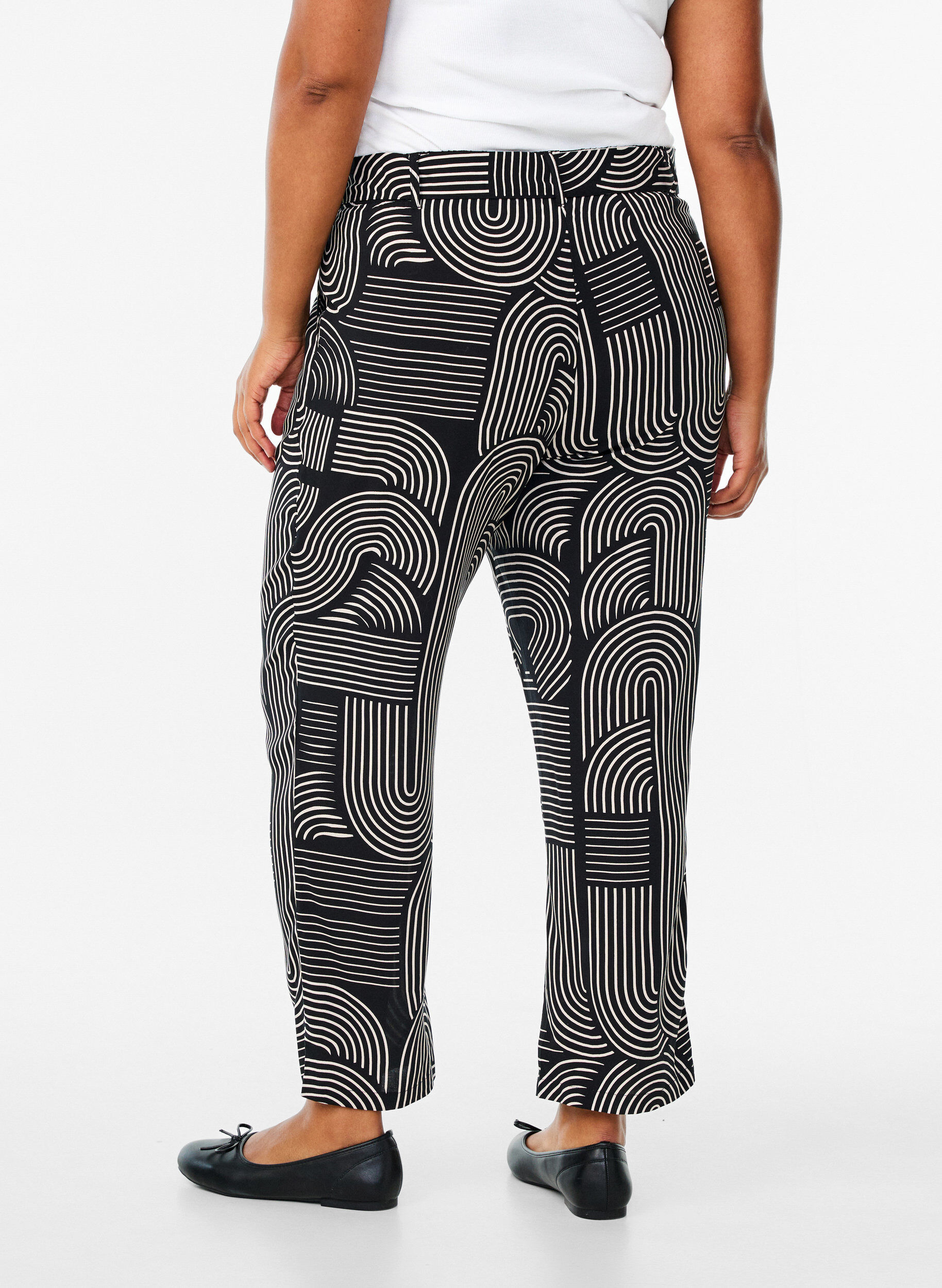 ZizziHose mit hohem Bund aus Viskose, Schwarz, Model image number 1