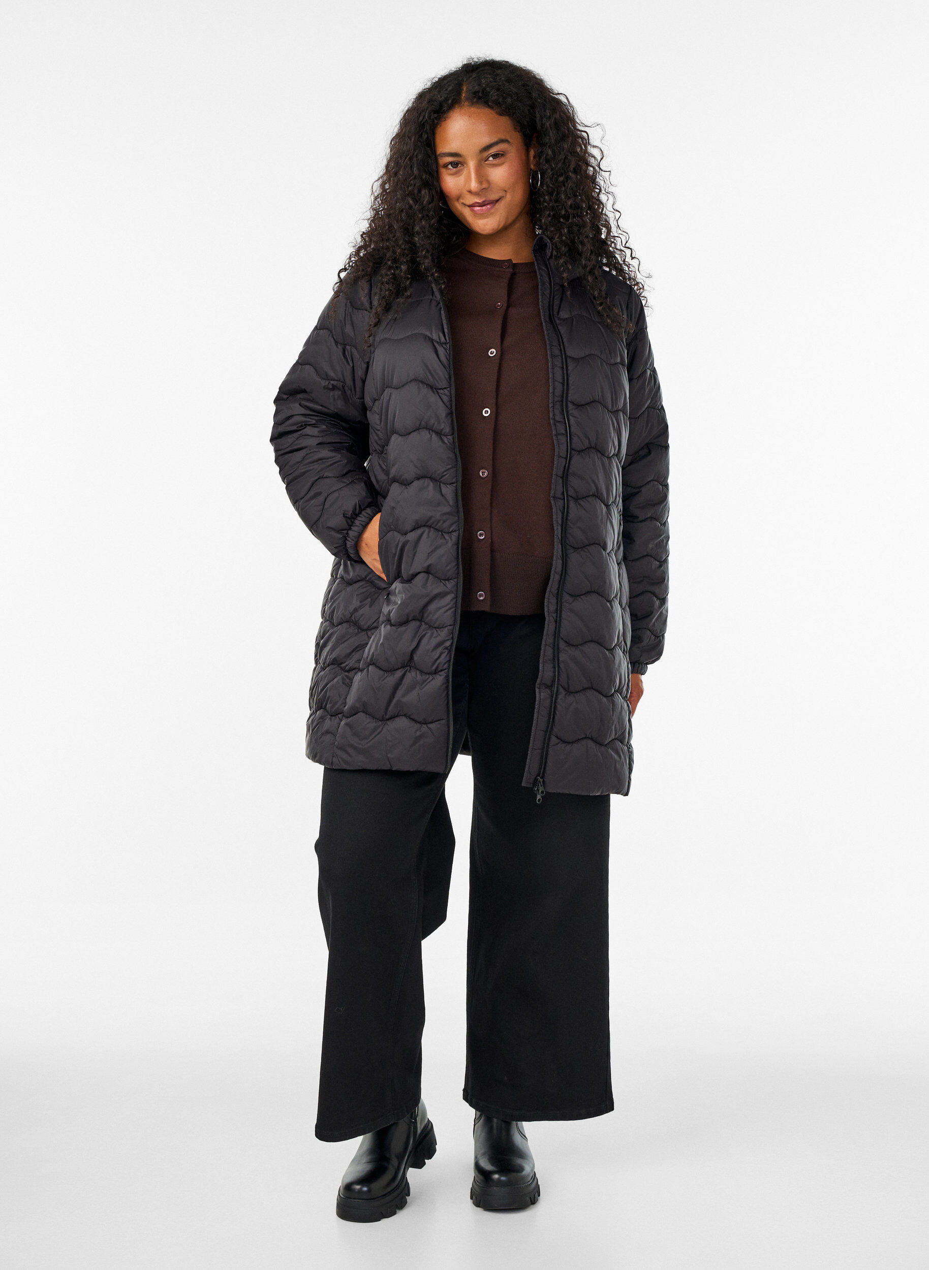 ZizziSteppjacke, Schwarz, Model image number 1