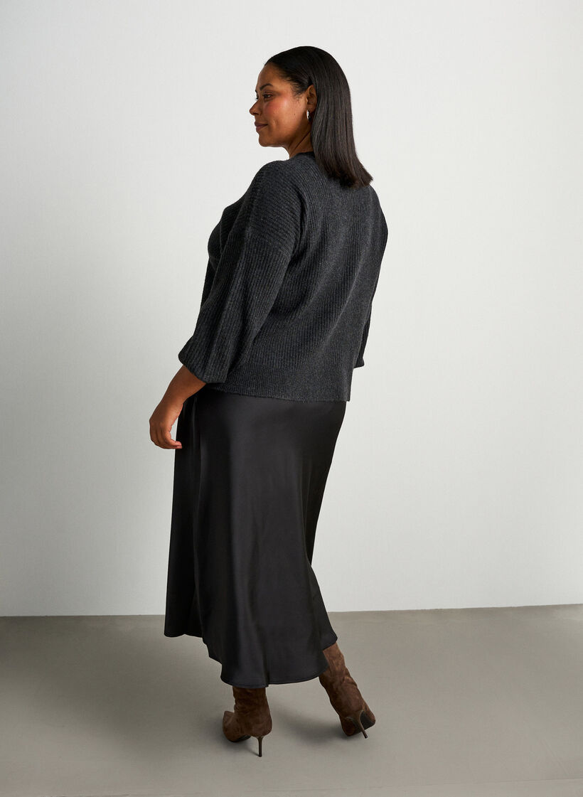 Midirock aus Satin, Schwarz, Model image number 2