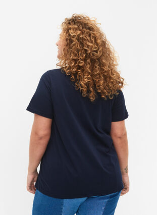 T-Shirt aus Baumwolle mit Textprint, Night Sky W. Las, Model image number 1