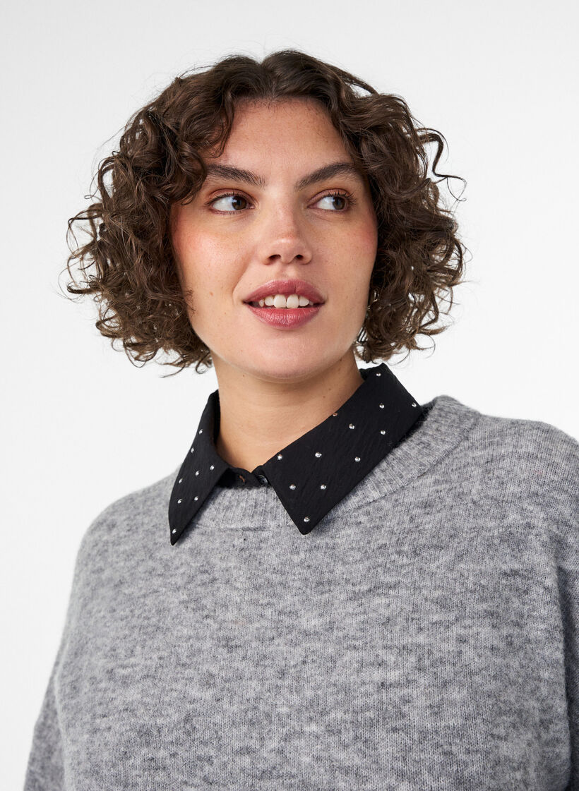 Krageneinsatz mit Strasssteinen und Kn&ouml;pfen, Schwarz, Model image number 0