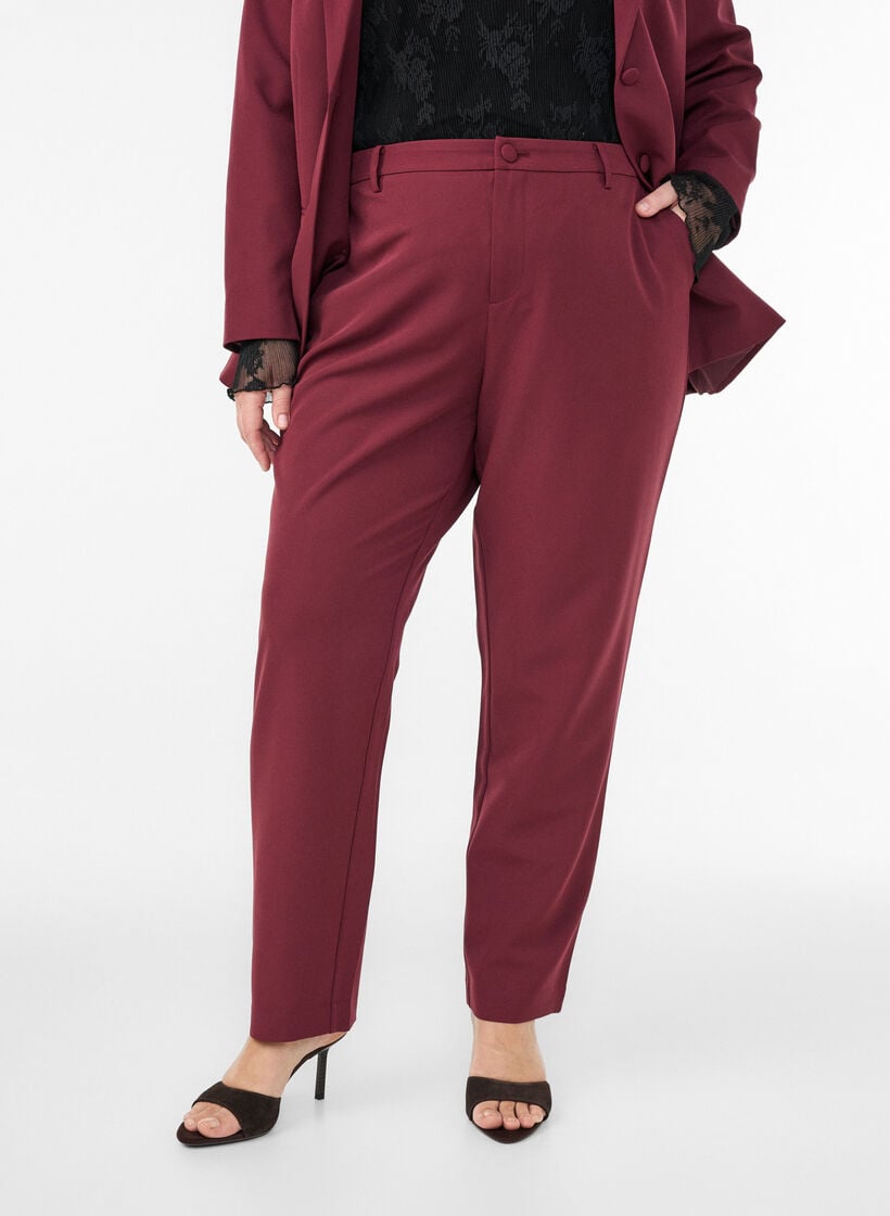 Hose mit Taschen und geraden Beinen, Rot, Model image number 2