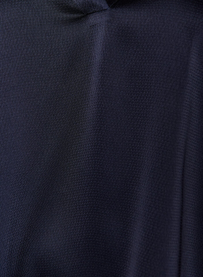 Bluse in Satin-Optik mit 1/2-&Auml;rmeln und R&uuml;schenkragen, Blau, Packshot image number 2