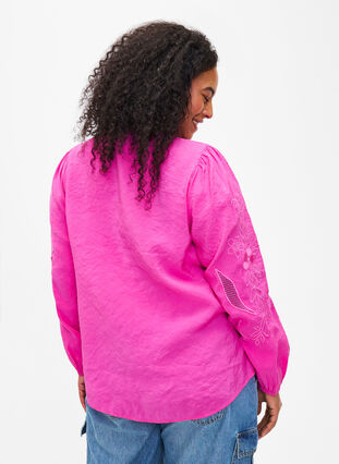 Bluse aus TENCEL™-Modal mit gestickten Details, Phlox Pink, Model image number 1