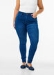 Extra schmale Amy Jeans mit hoher Taille, Blue Denim, Model image number 2