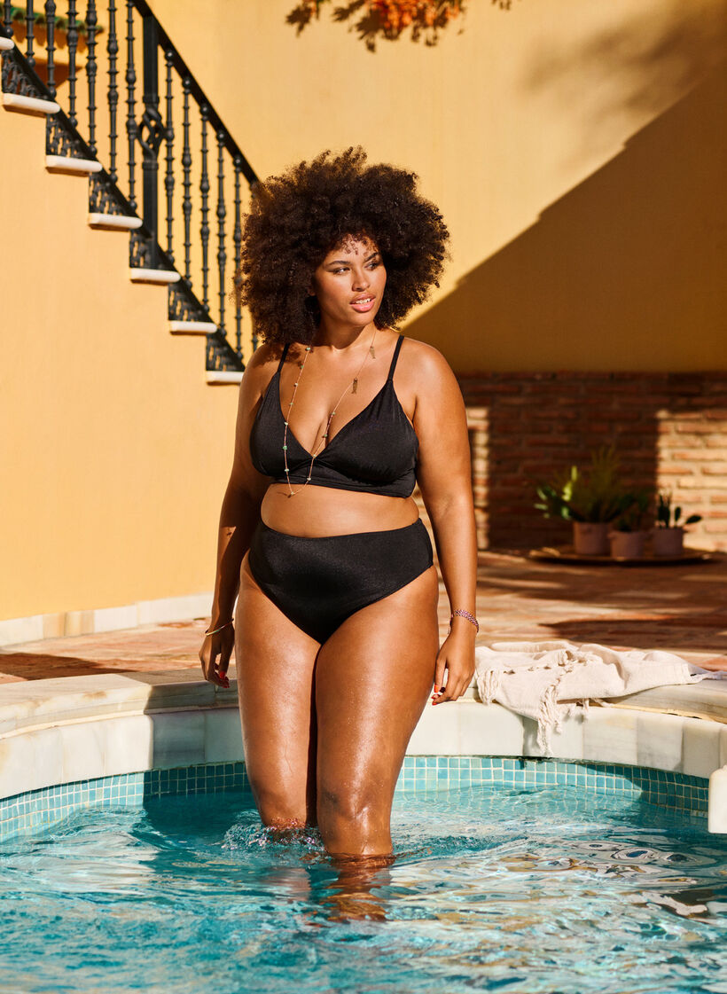 Bikinioberteil mit herausnehmbaren Polstern und Bindeband am R&uuml;cken, Schwarz, Image image number 0