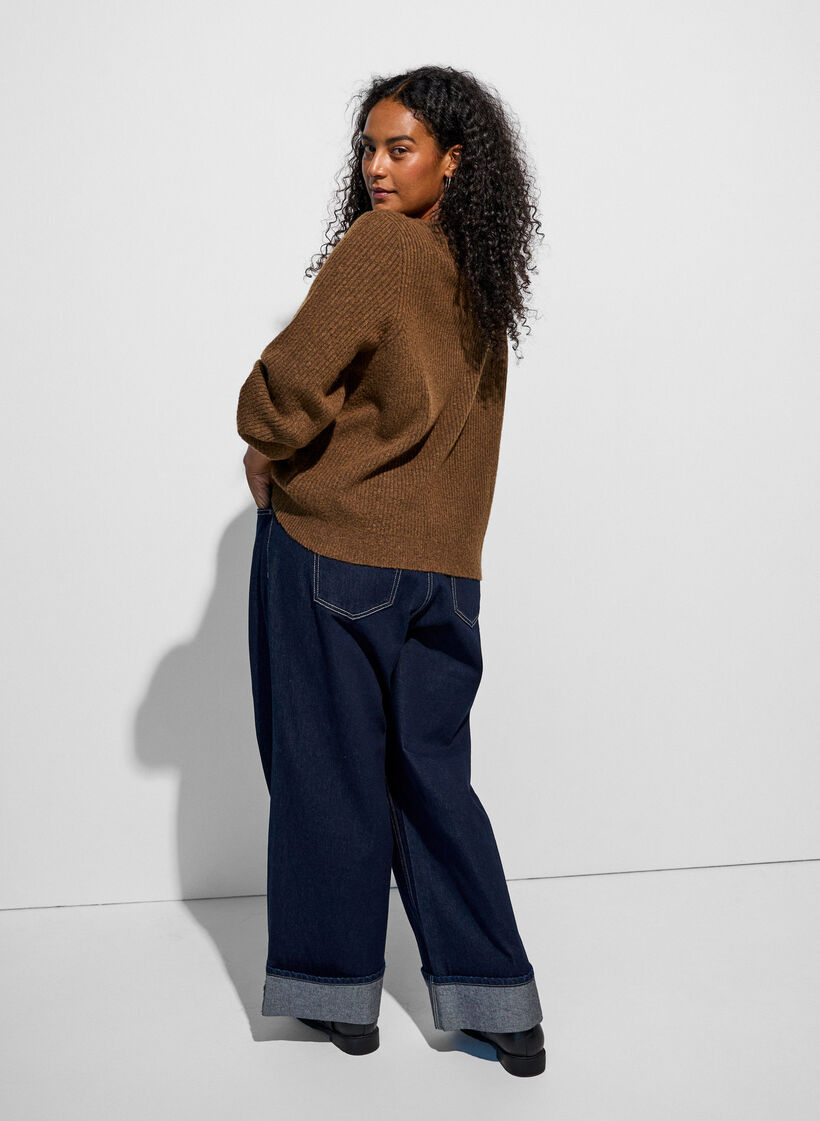 Gerippter Pullover mit Ballon&auml;rmeln, Braun, Model image number 1