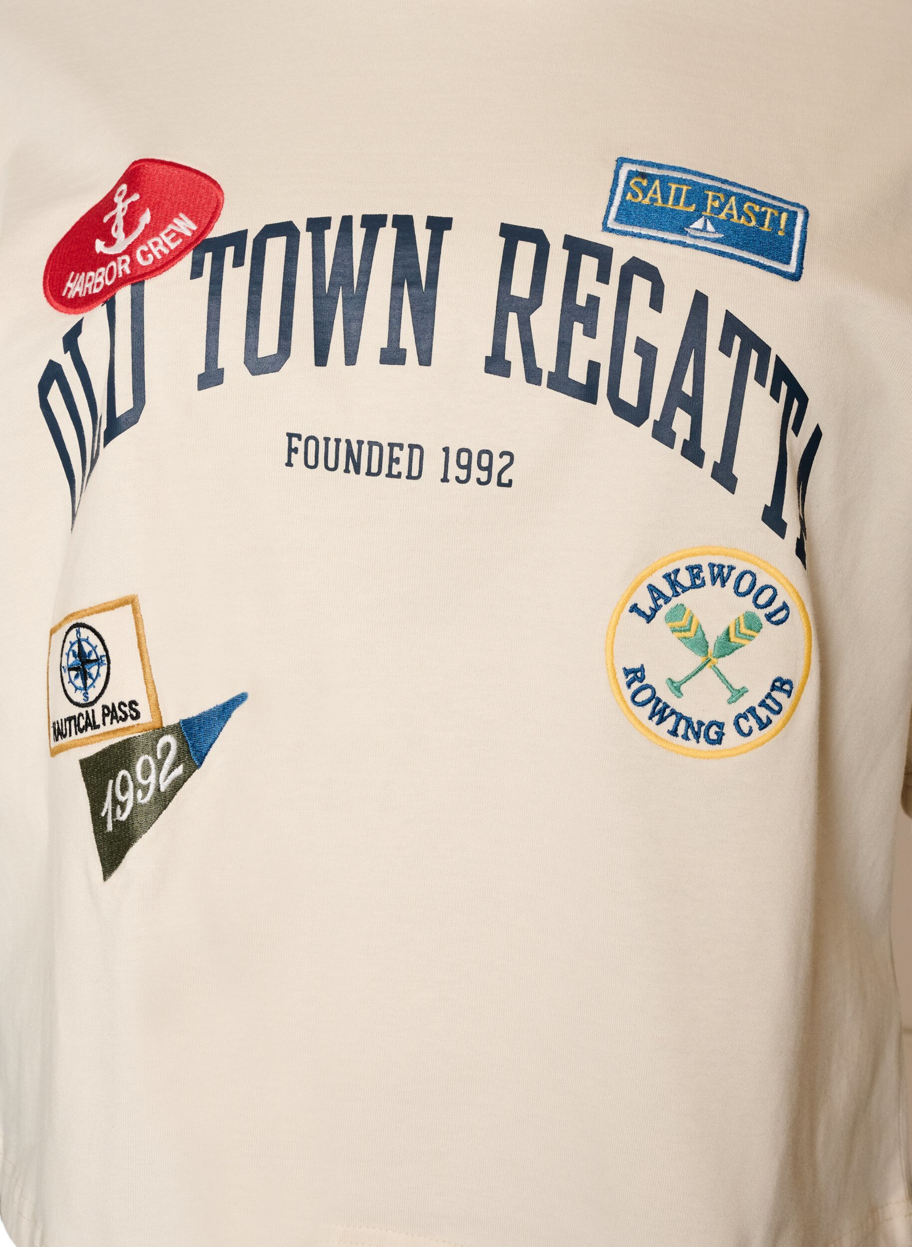 ZizziT-Shirt mit Textaufdruck und Badges, Beige, Packshot image number 2