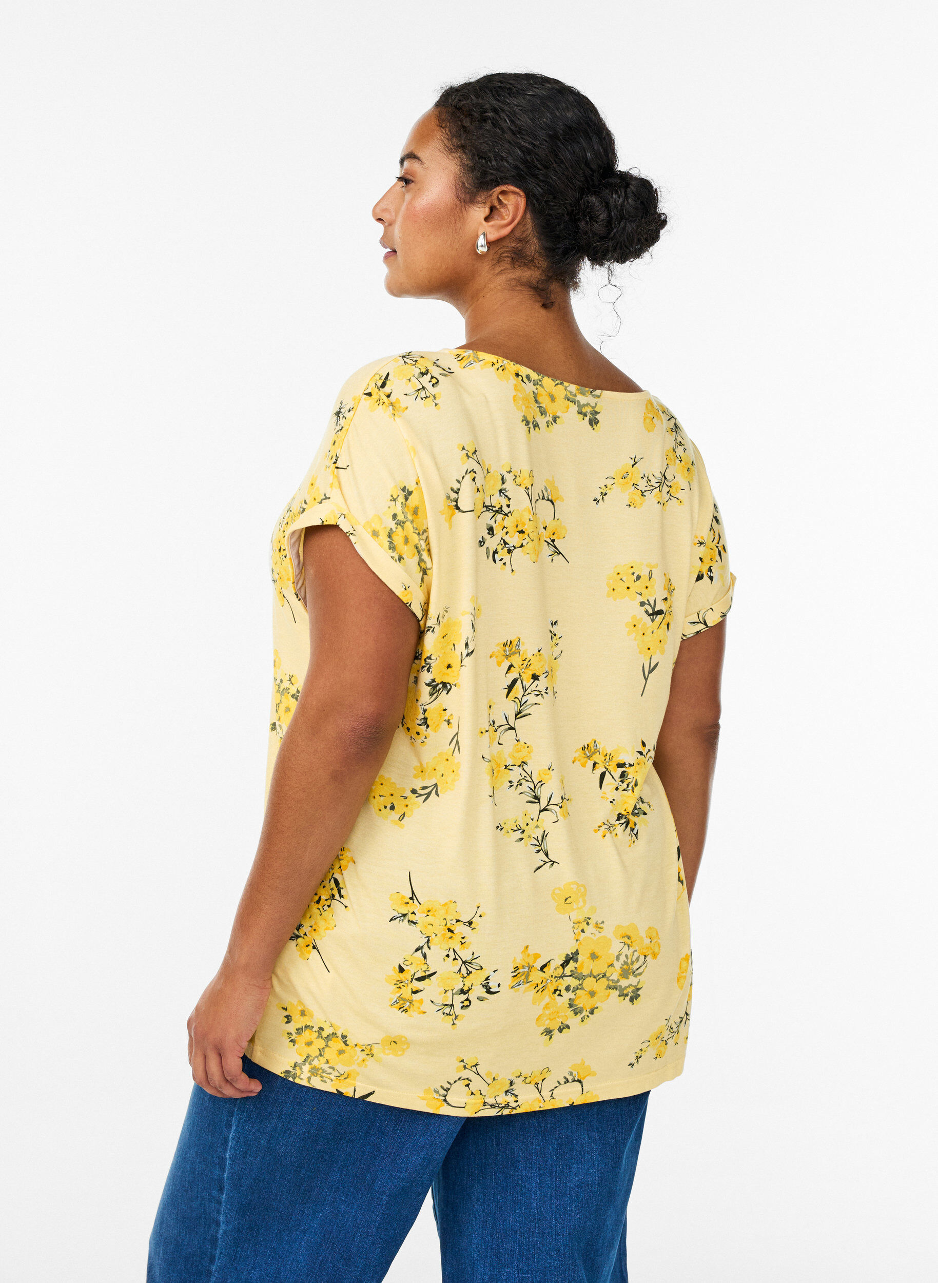 ZizziT-Shirt mit Blumenprint, Gelb, Model image number 2