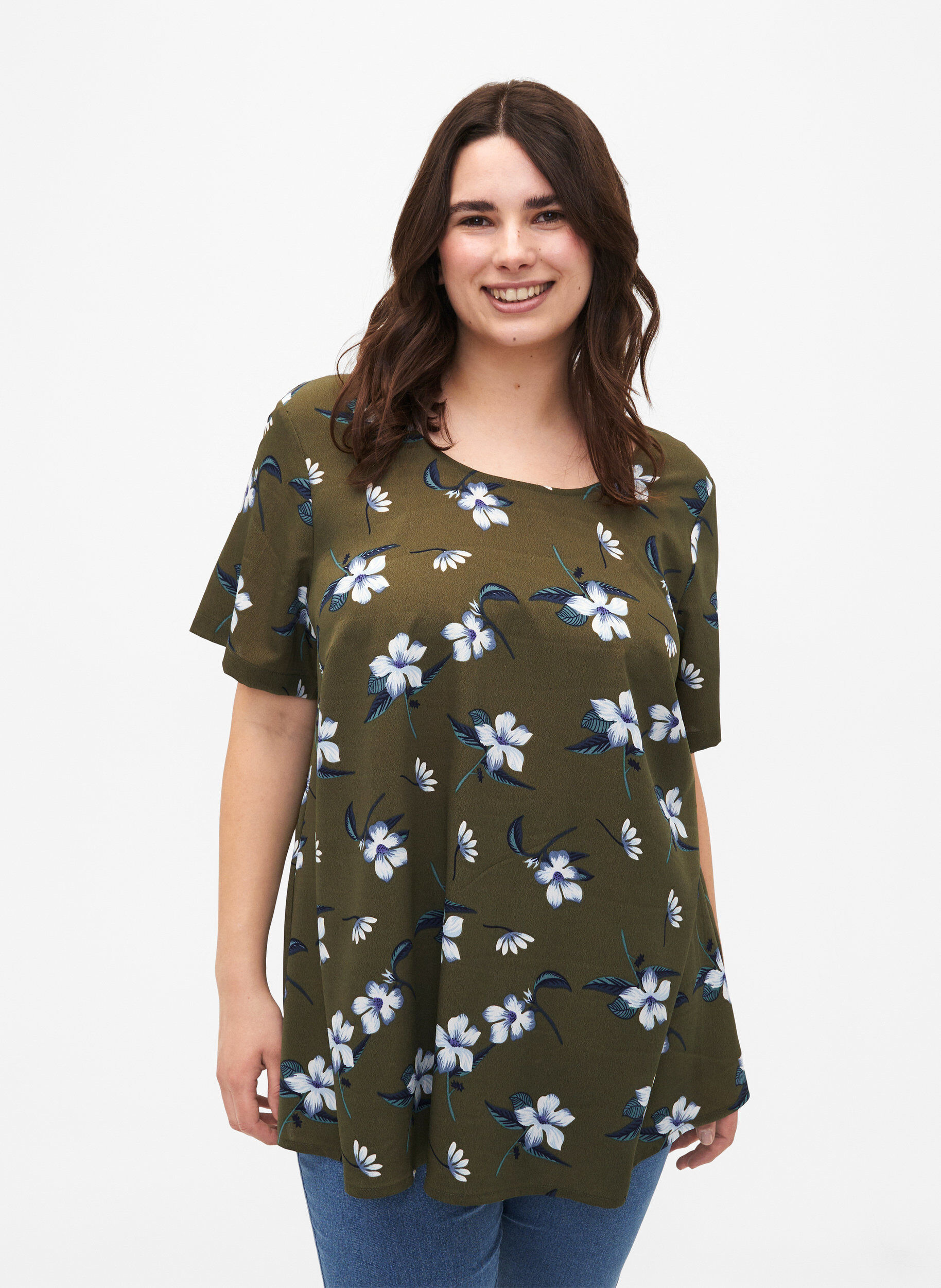 ZizziFLASH &ndash; Kurz&auml;rmelige Bluse mit Print, Olive Night Flower, Model image number 0