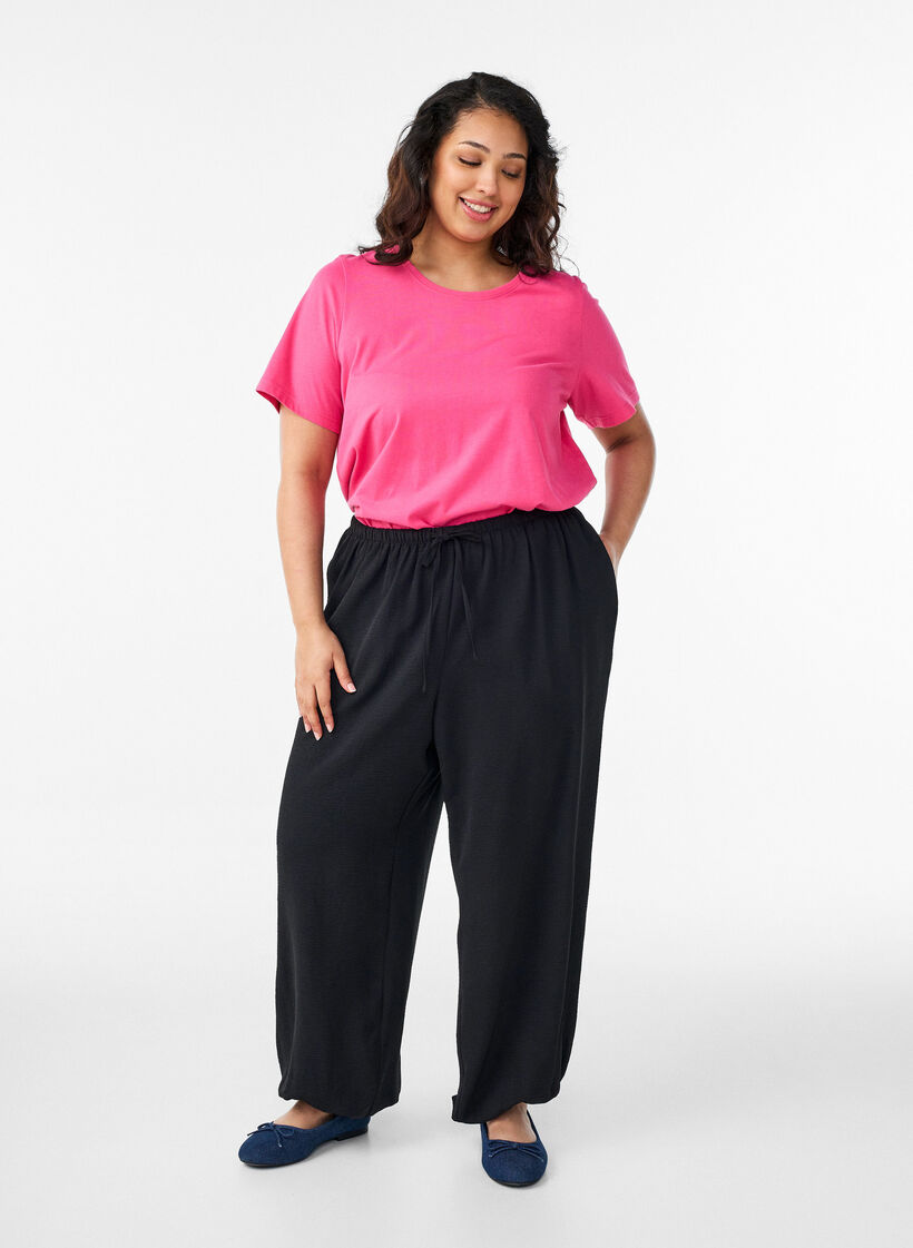 T-Shirt mit Print, Pink, Model image number 1