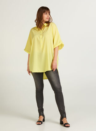 Oversize Bluse mit kurzen Ärmeln, Sunny Lime, Model image number 2