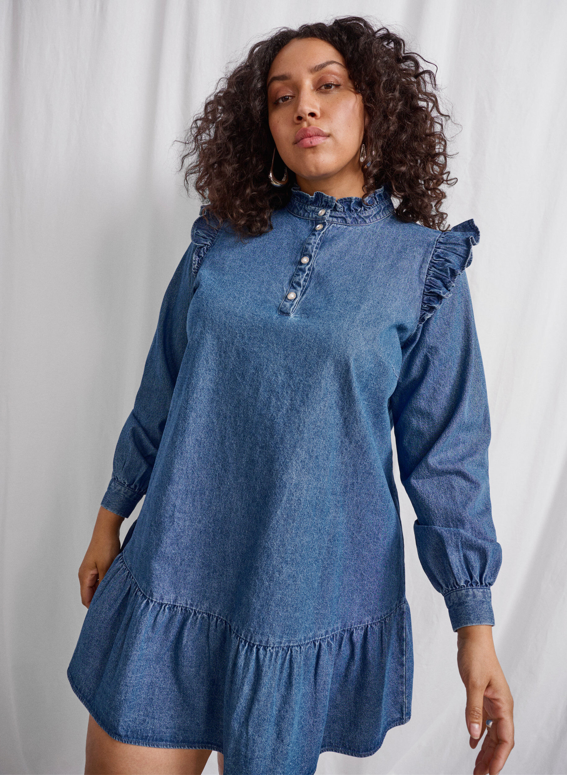 ZizziDenim-Kleid mit R&uuml;schen und A-Ausschnitt, Blue Denim, Image image number 0