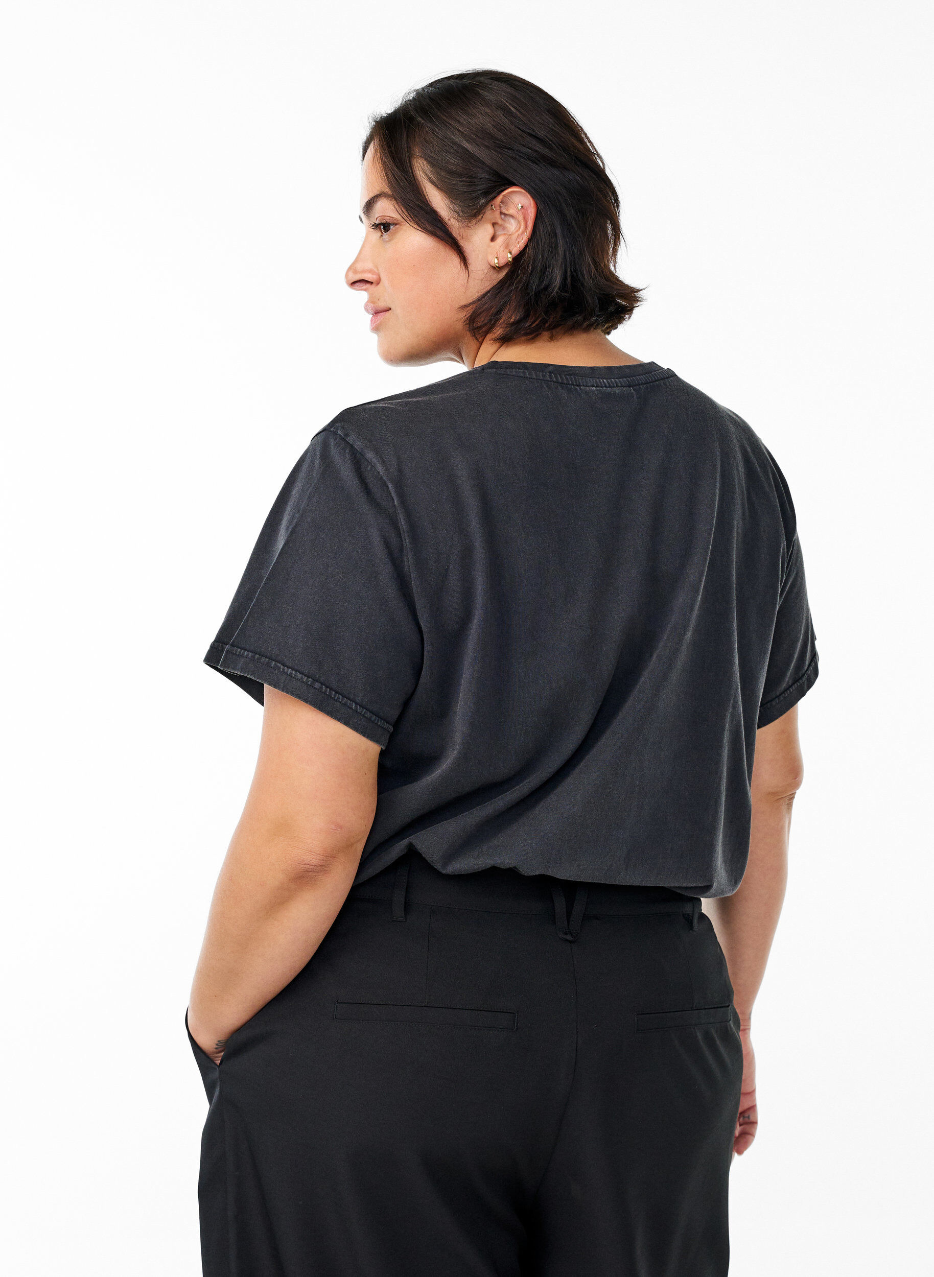 ZizziT-Shirt aus Bio-Baumwolle mit Strass und Schmetterlingsmotiv, Grau, Model image number 2