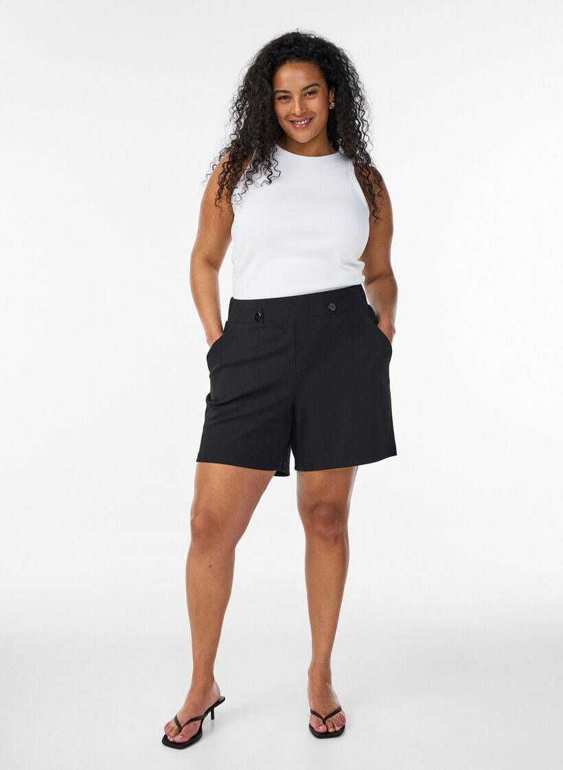 Shorts mit Taschen und lockerer Passform, Schwarz, Model image number 1