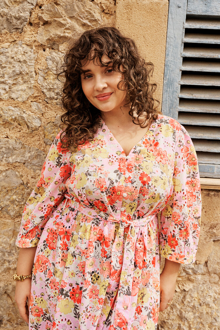 Romantischer floraler Traum in Pastellt&ouml;nen, , Model