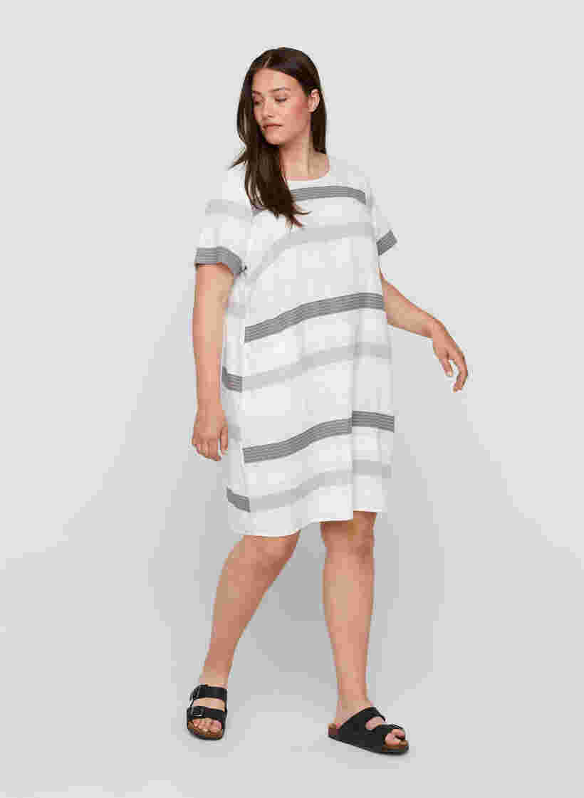 Gestreiftes Kleid mit kurzen Ärmel, White Stripe, Model image number 2