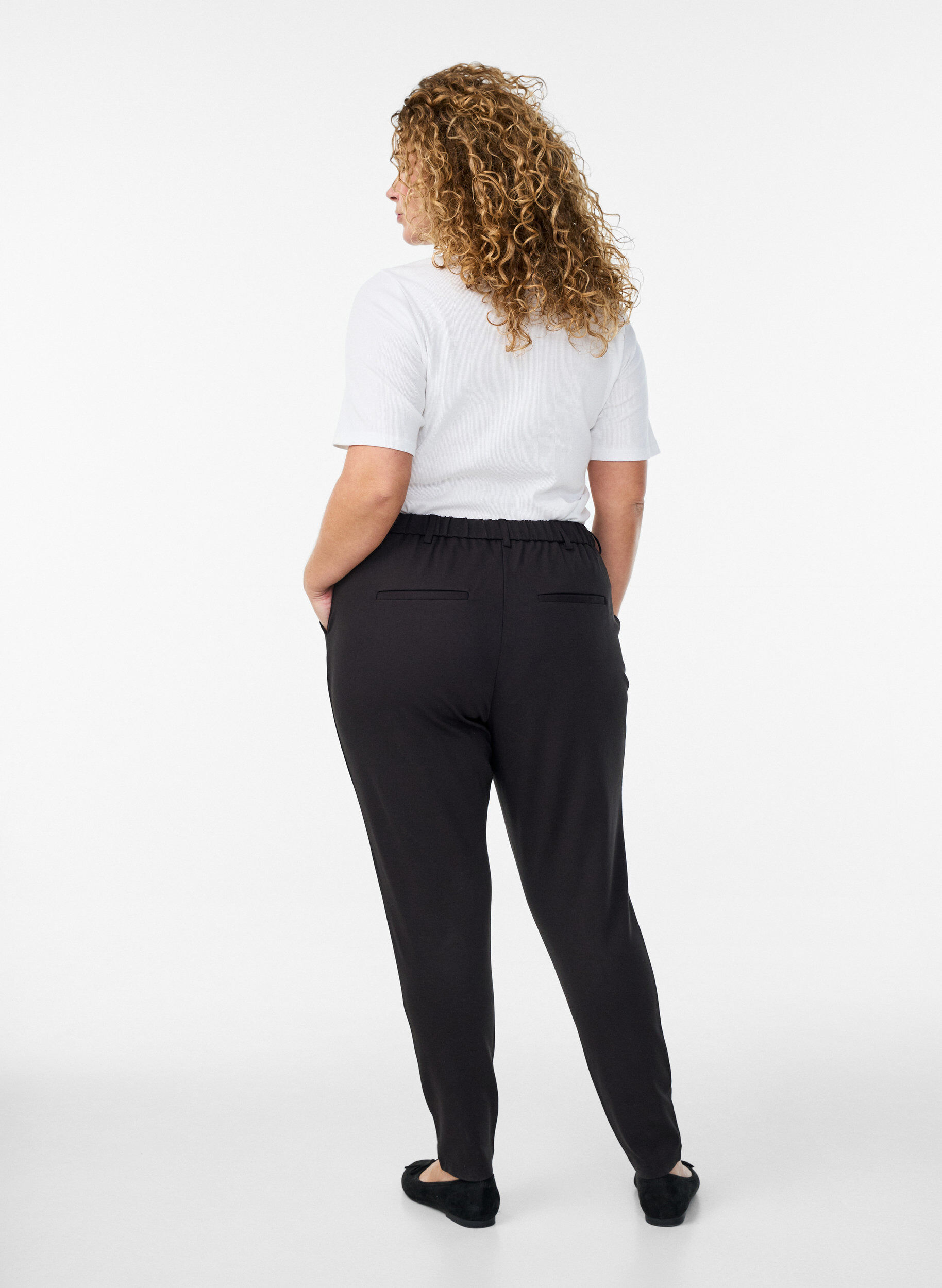 ZizziCropped Maddison Hose, Schwarz, Model image number 1