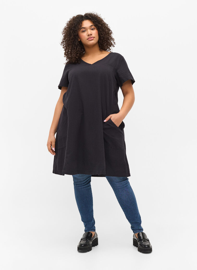 Kurzarm Kleid aus Baumwolle, Schwarz, Model image number 1