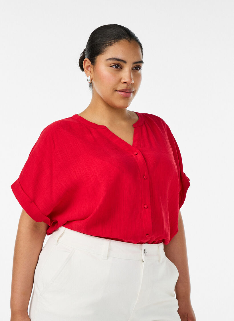 Bluse aus Viskose mit Kn&ouml;pfen und Struktur, Rot, Model image number 0