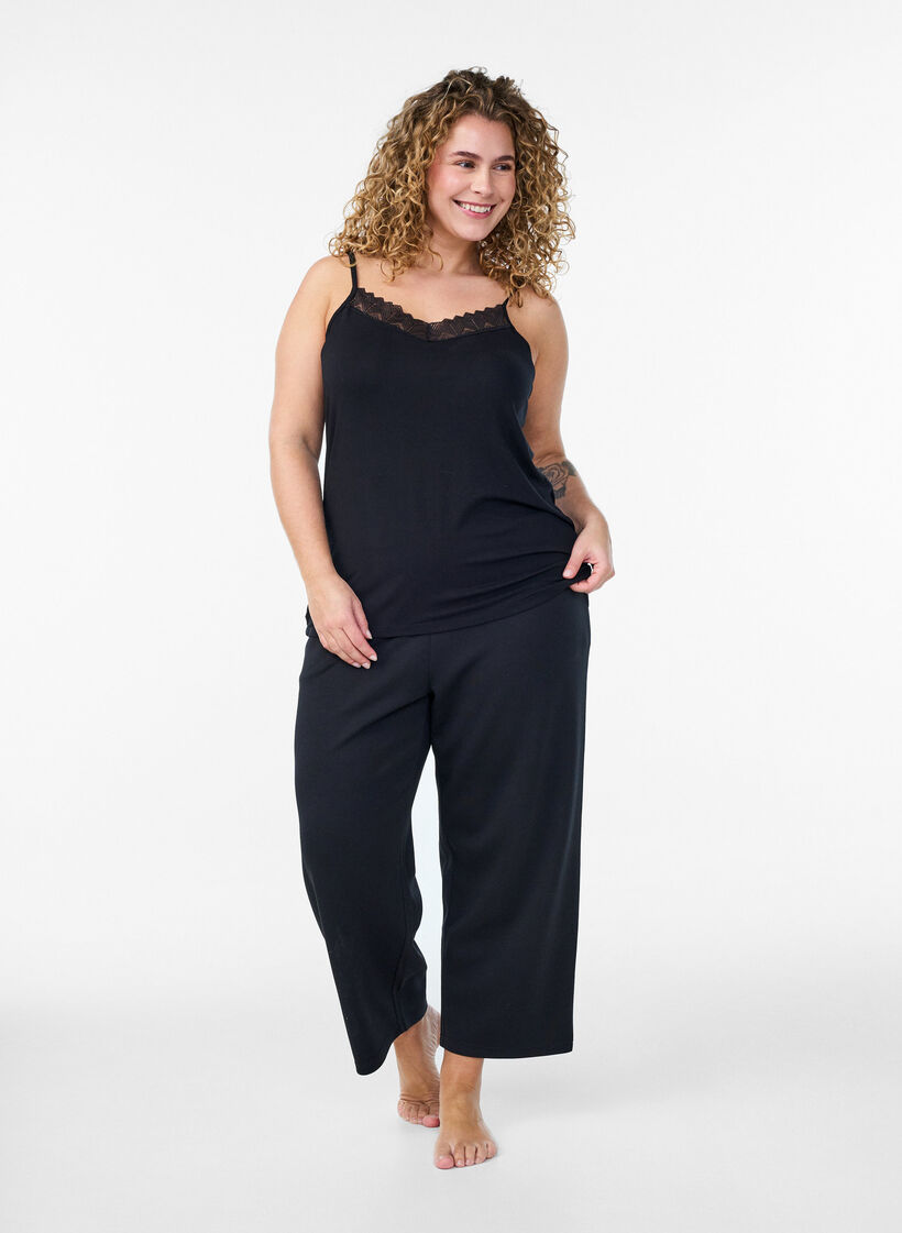 Top mit Spitzendetails und Spaghettitr&auml;gern, 0199, Model image number 1