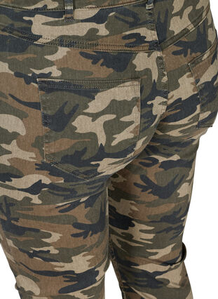 Amy Jeans mit Print, Camouflage, Packshot image number 3