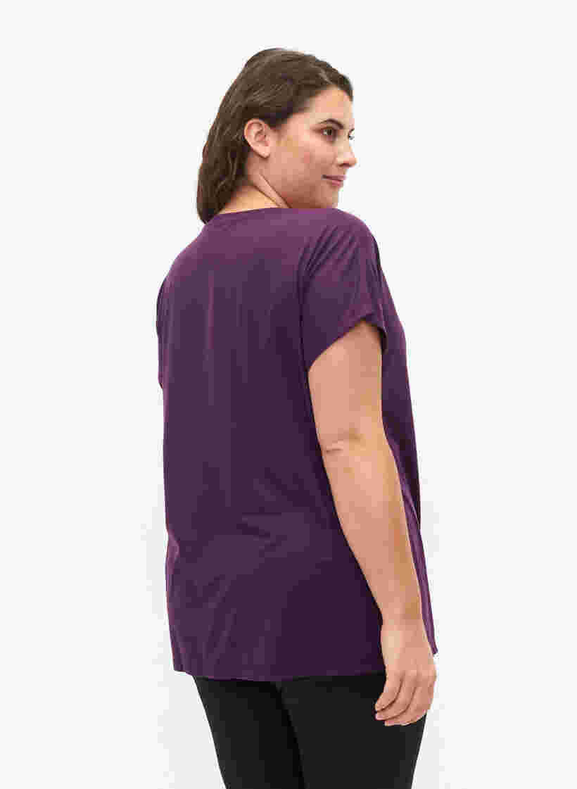 Kurzarm Trainingsshirt, Purple Pennant, Model image number 1