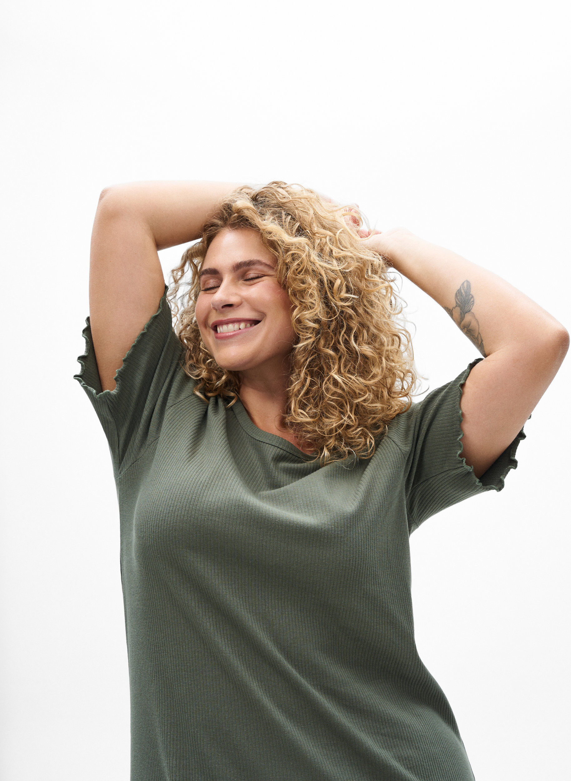 ZizziMaxikleid aus Jersey mit kurzen &Auml;rmeln, Gr&uuml;n, Model image number 2