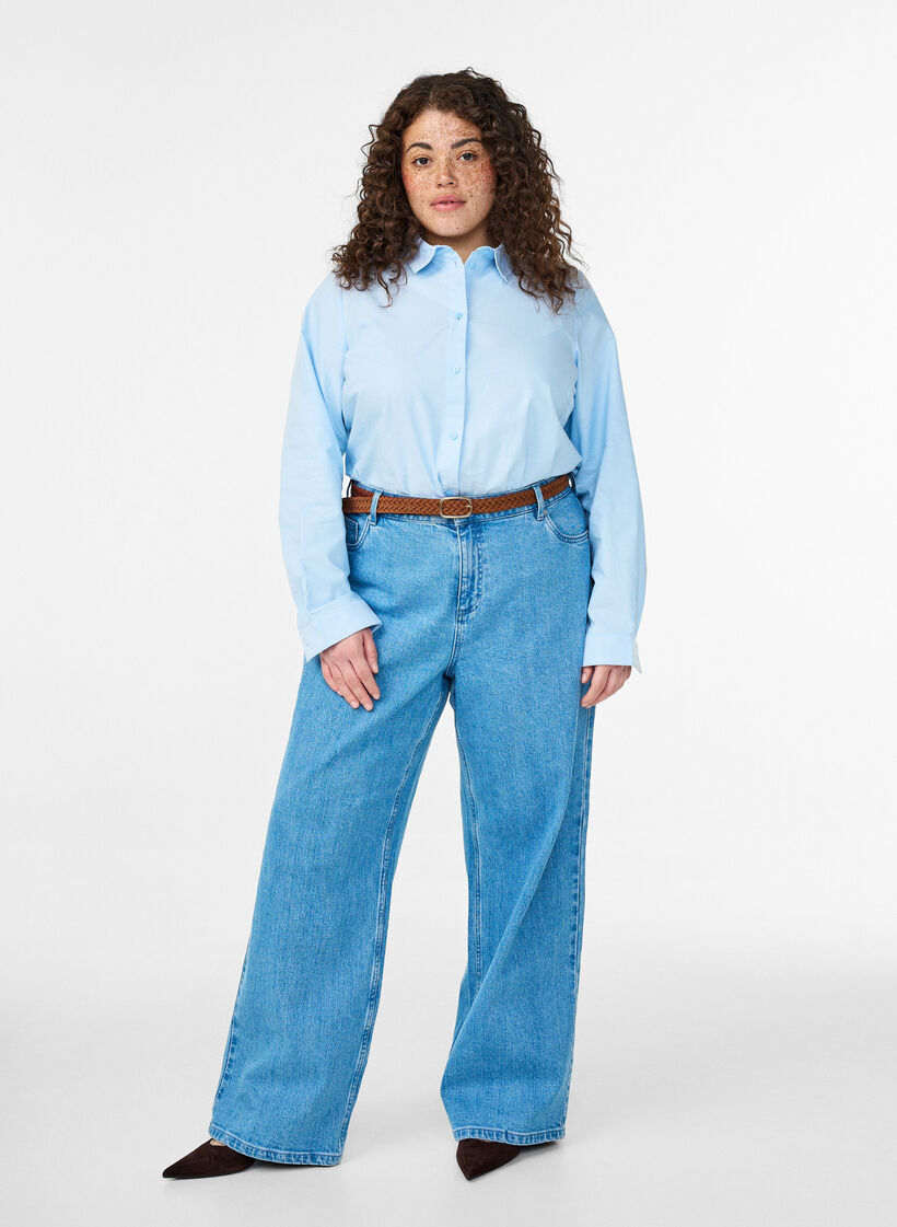 Langärmliges Baumwollhemd, Blau, Model