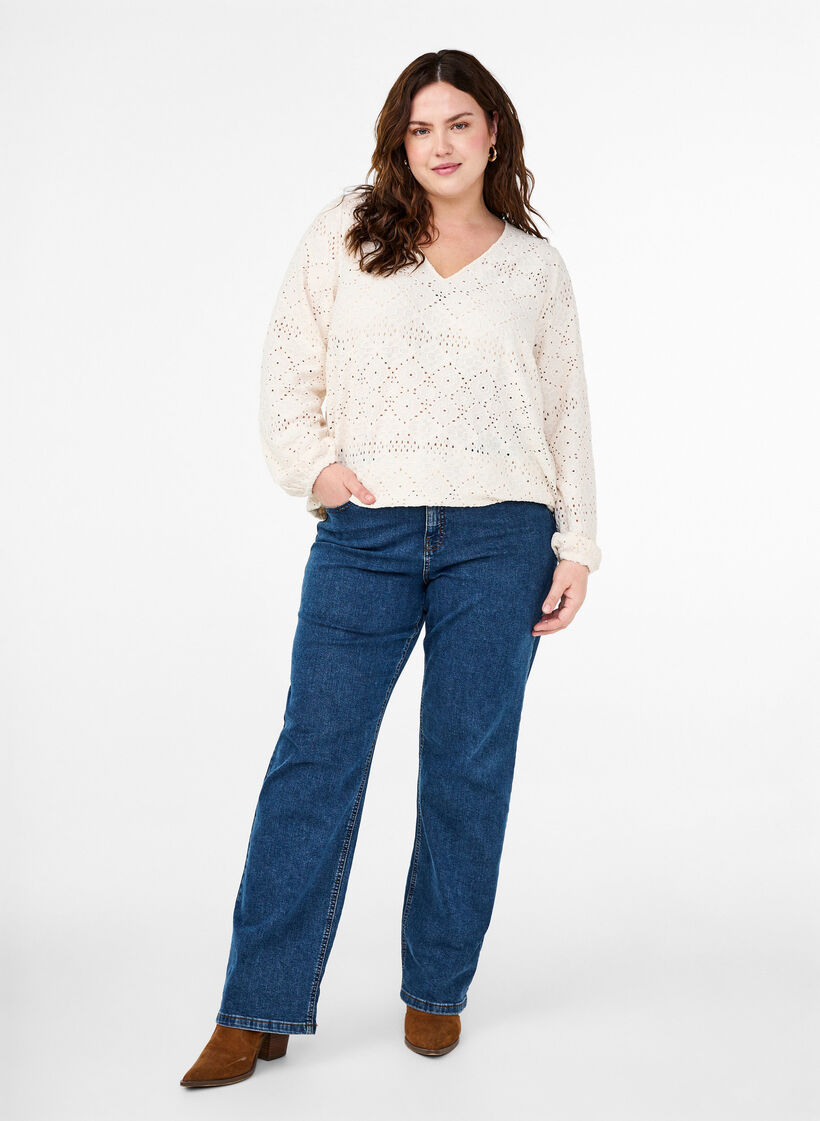  Langärmelige Bluse mit V-Ausschnitt und Lochmuster, Antique White, Model image number 2