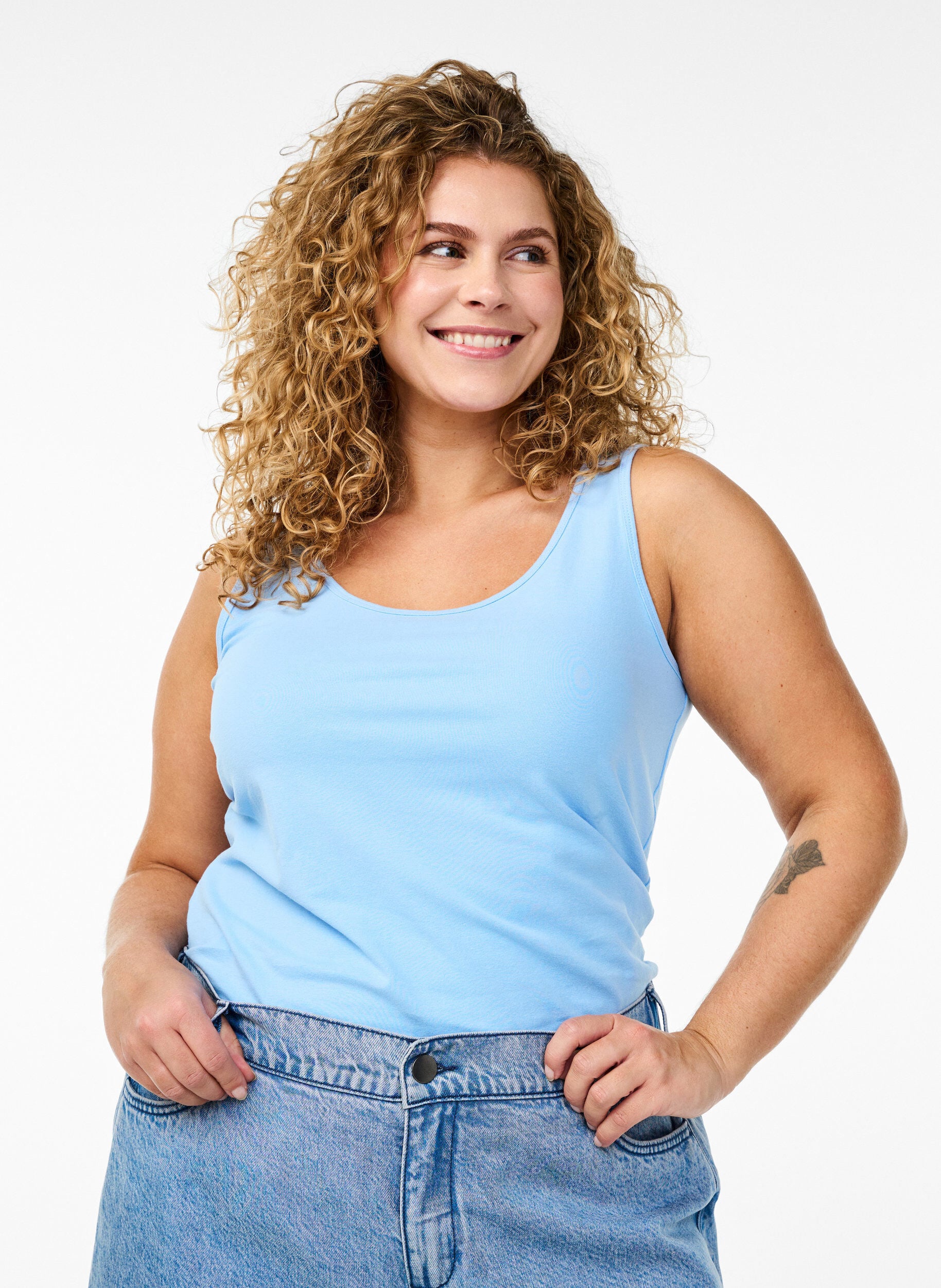 ZizziSolide Farbe Grundoberteil aus Baumwolle, Blau, Model image number 0