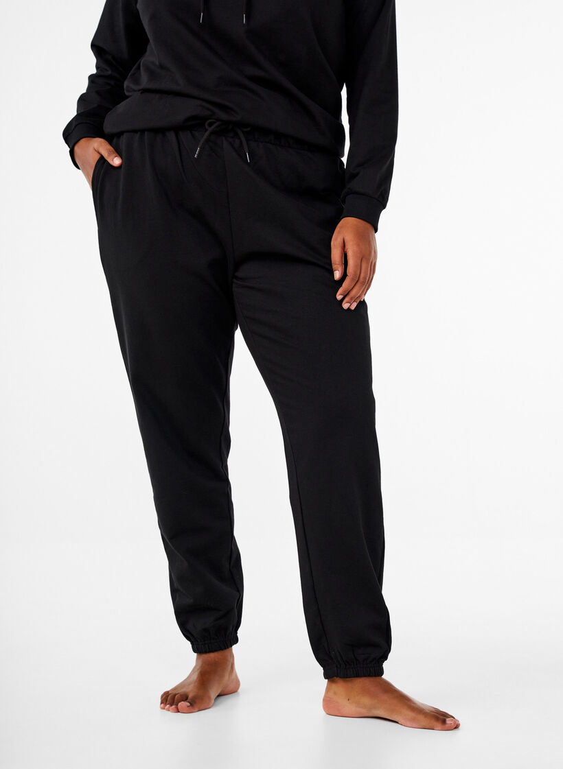 Sweatshirt mit Kapuze und Aufdruck, Schwarz, Model image number 3