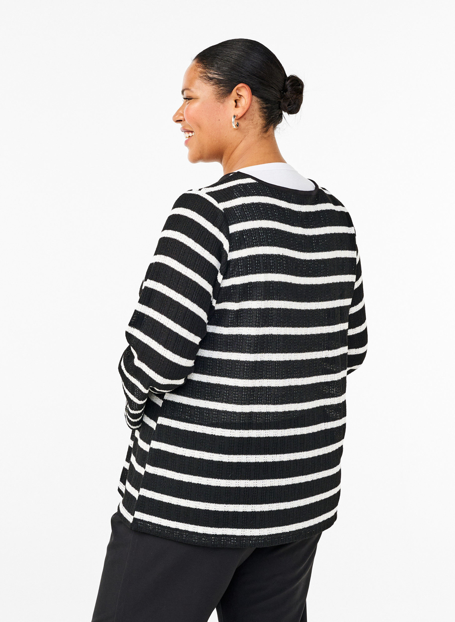 ZizziStrickjacke mit Bindeb&auml;ndchen, Black White stripe, Model image number 1